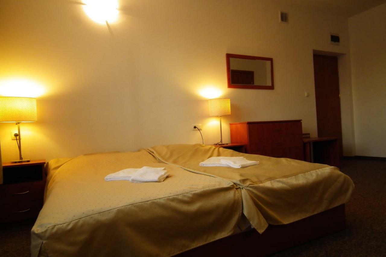 راشين Hotelik Gold المظهر الخارجي الصورة